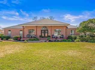 2531 Meek St, Gulf Breeze, FL 32563