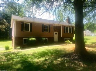 2896 Millwheel Rd, Pfafftown, NC 27040