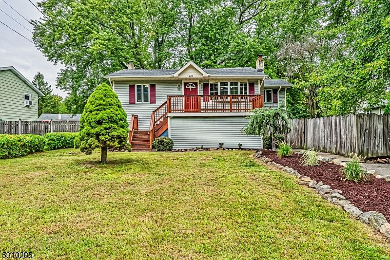 1st image of 139 DURBAN AVENUE