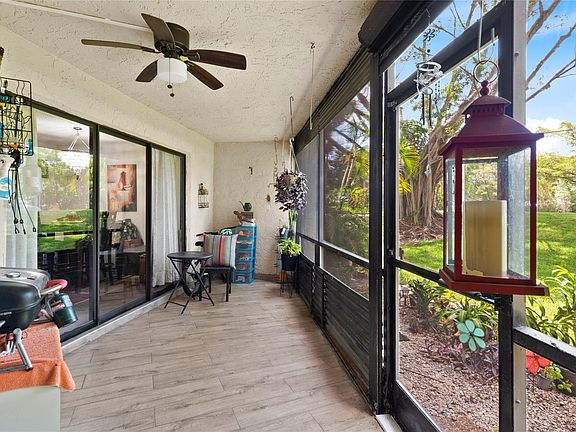 4th image of 6755 W Broward #105