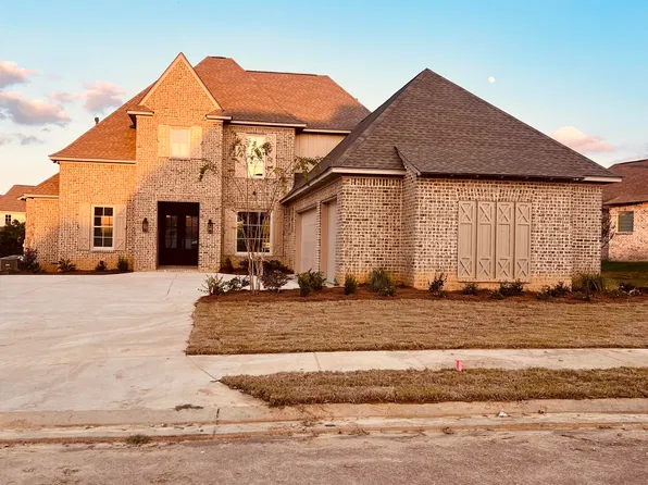 106 Venice Cir, Madison, MS 39110