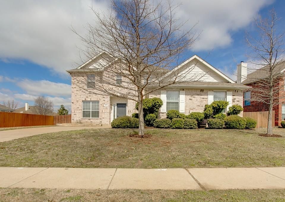 1st image of 1507 Charleston Dr