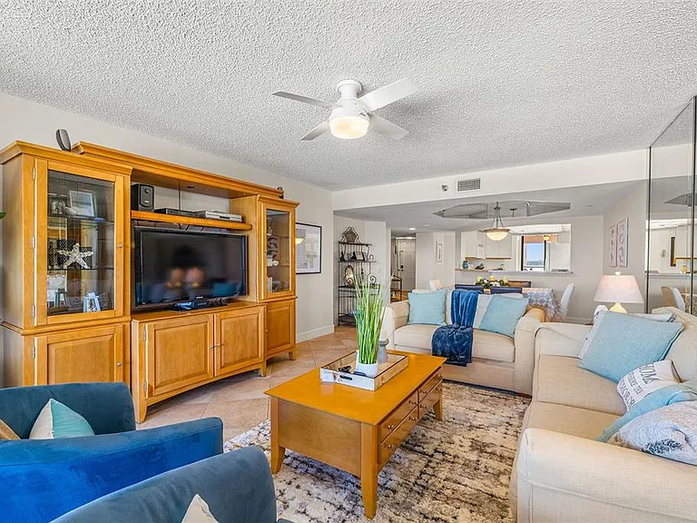 1310 Gulf Blvd #10D — Photo 7