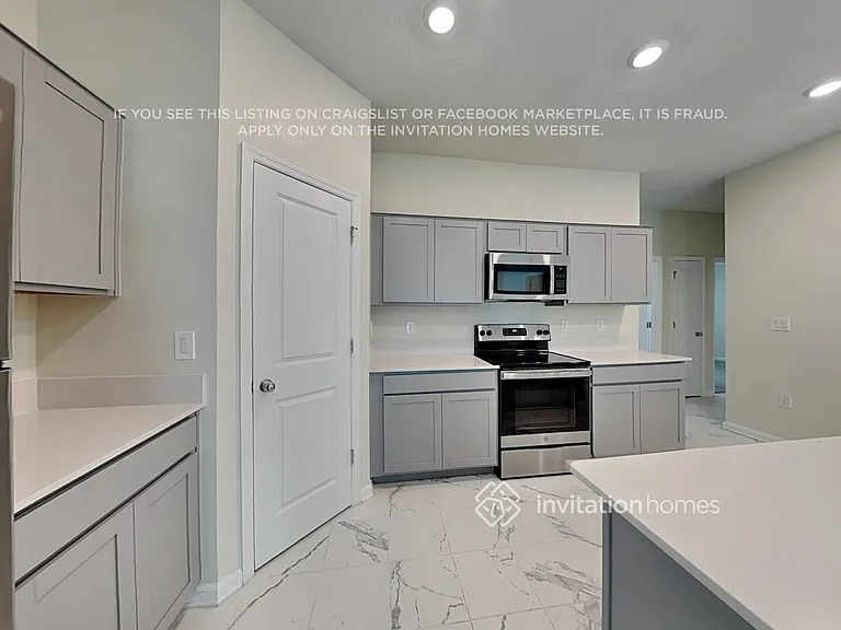 4410 Holstein St — Photo 6