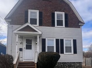 54 James St, Worcester, MA 01603