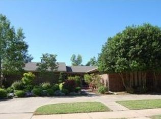 4220 Briarcrest Dr, Norman, OK 73072
