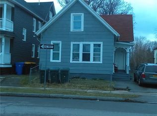 96 Scrantom St, Rochester, NY 14605