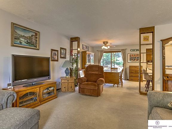 5th image of 13106 Larimore Cir