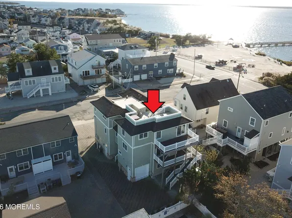 238 13th Avenue, Seaside Park, NJ 08752