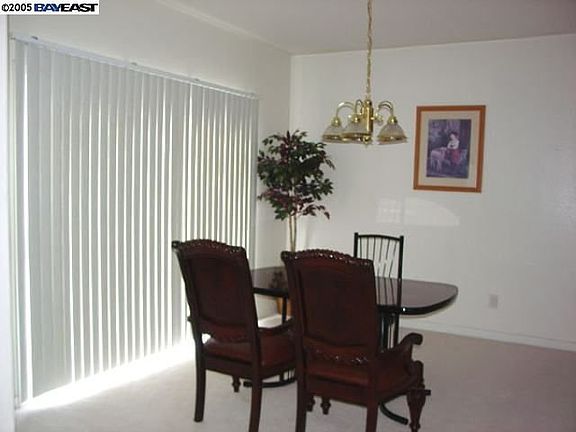4th image of 4167 Heirloom Ln
