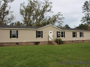 1177 Cowboy Rd, Jesup, GA 31545