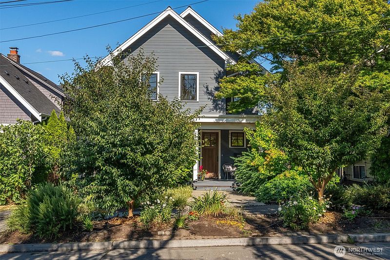 2nd image of 2910 9th Avenue W