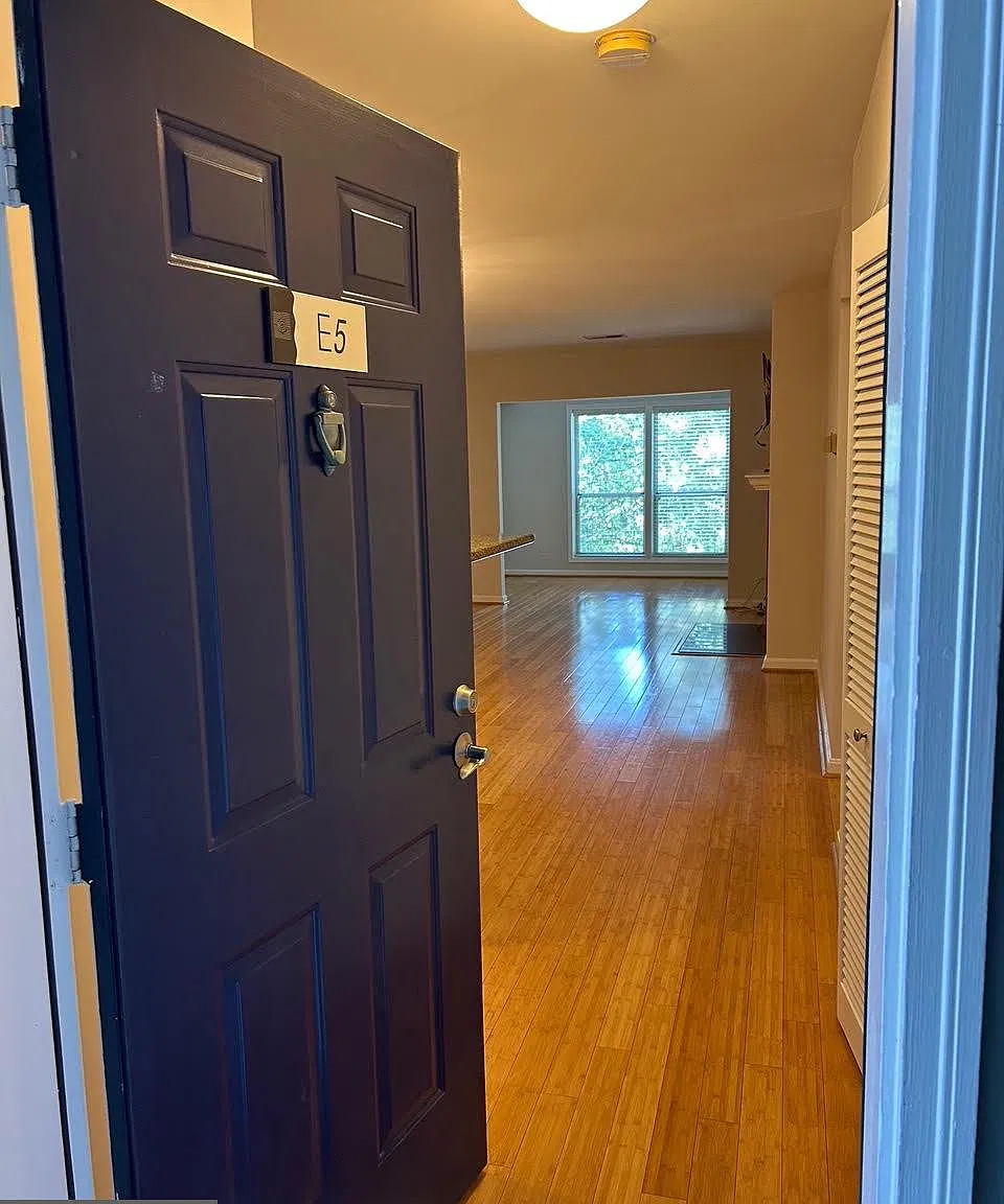Four Winds At Oakton — Photo 3