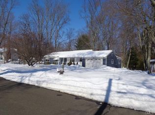 49 Noahs Lane Ext, Norwalk, CT 06851