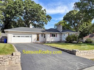 33 Russell Ave, Attleboro, MA 02703
