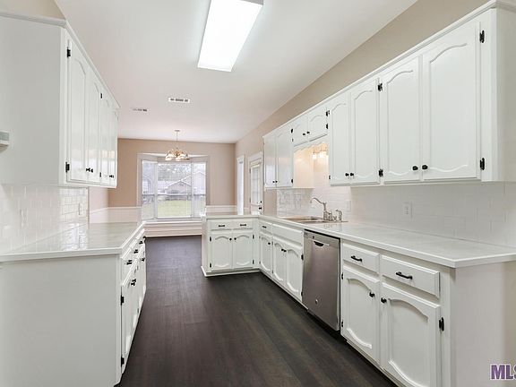 4th image of 40351 Woodland Ave