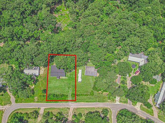 4th image of 11430 Creek Dr