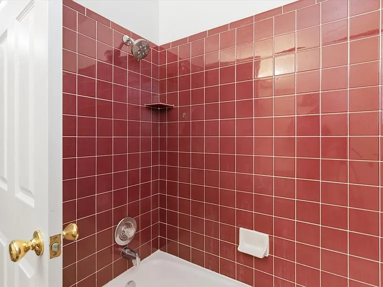 1109 E 3350 N — Photo 13