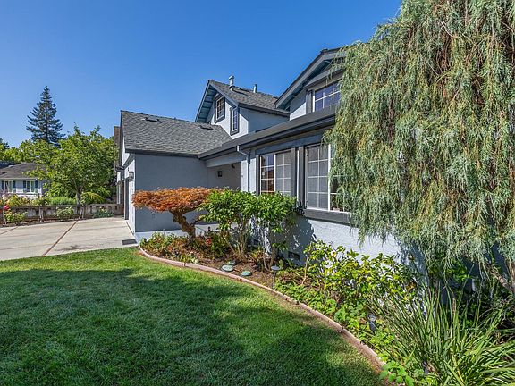 4th image of 3120 Flowers Ln