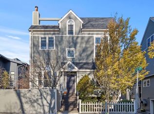 2 Walden Mews, Cambridge, MA 02140