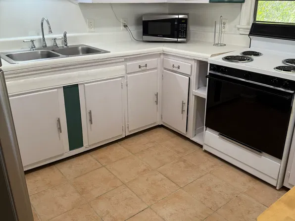 524 Allen Rd NE #A, Atlanta, GA 30324