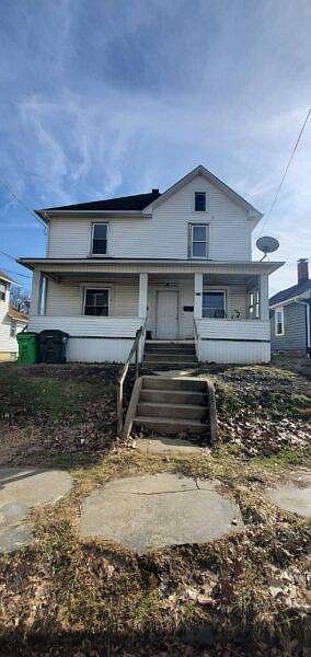1st image of 478.5 W Cambridge St NE