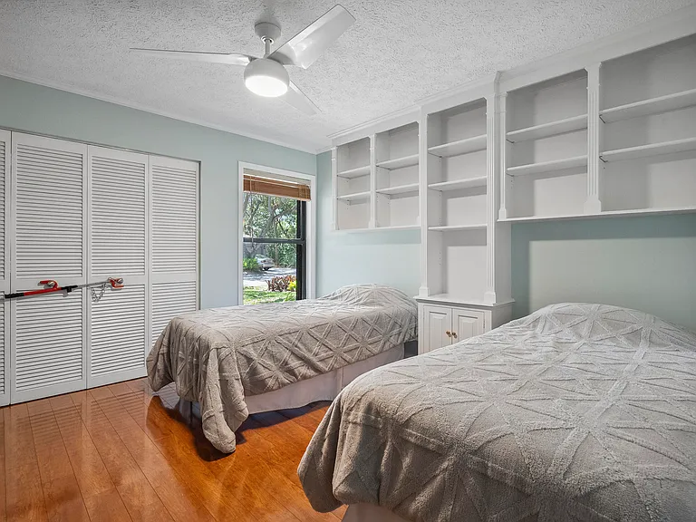 5300 SE Schooner Oaks Way — Photo 25