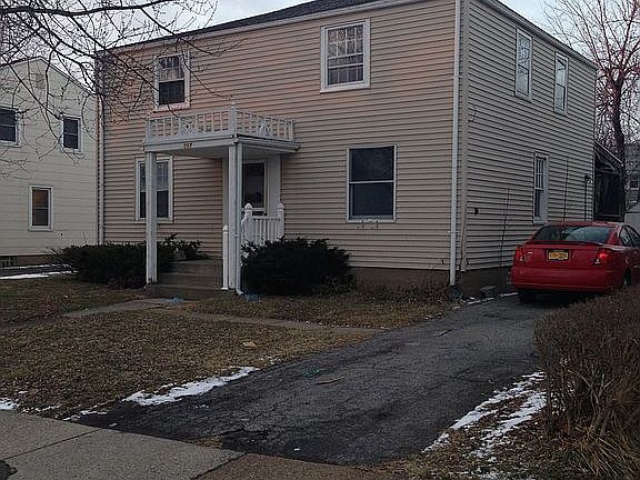2nd image of 117 Kenview Ave