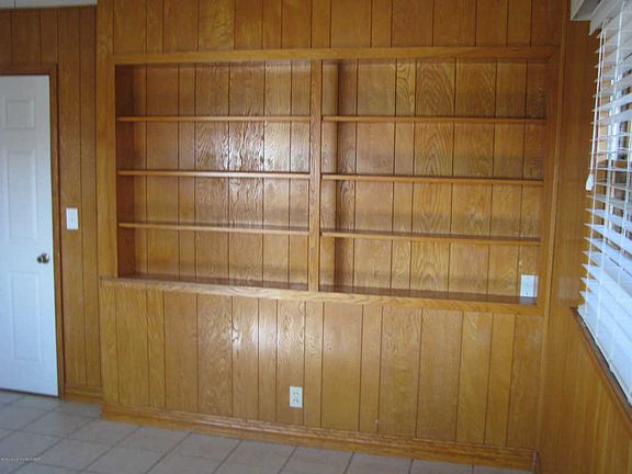 3rd image of 2410 11th Ave