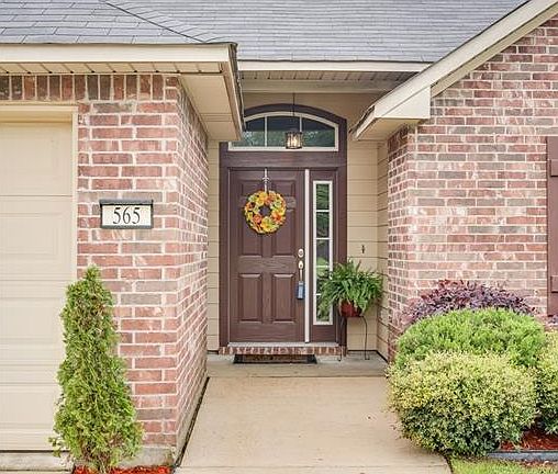 2nd image of 565 Whitefield Ln