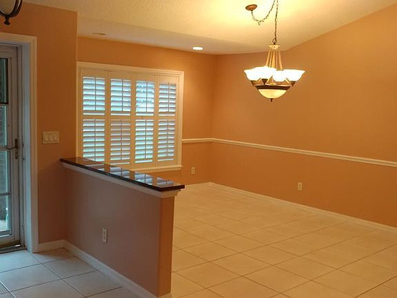 3rd image of 55 Bird Of Paradise Dr