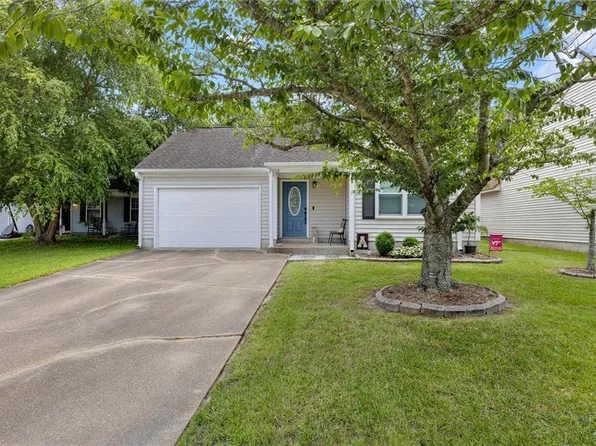 2008 Cheshire Forest Ct, Virginia Beach, VA 23456