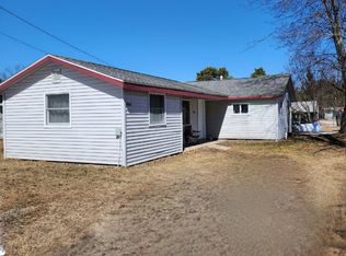 9899 Poole Dr, Saint Helen, MI 48656