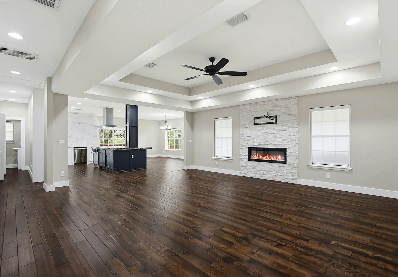 17006 Silverwood Drive — Photo 2