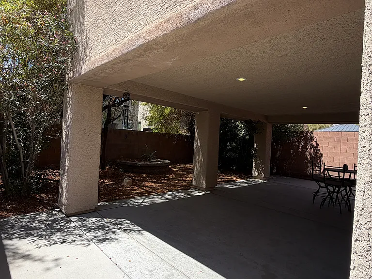 10843 Iona Island Ave — Photo 7