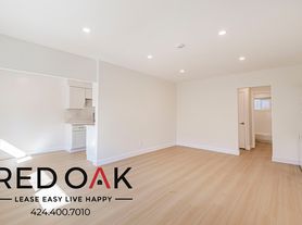 2177 W 25th St, Los Angeles, CA