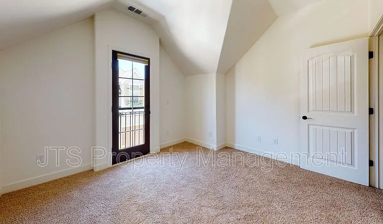 1349 Piper Pl — Photo 28