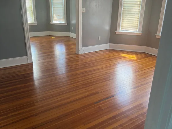 77-79 Rowe Ave #2, Hartford, CT 06106