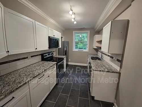 545 Lakeview Dr Photo 1 545 Lakeview Dr Photo 1