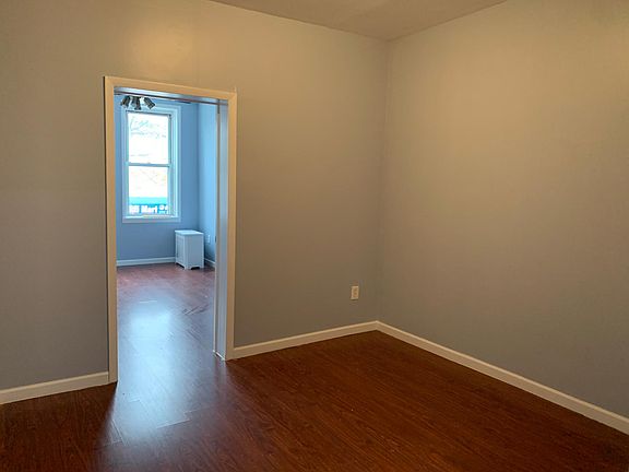 4th image of 7819 17th Ave #2