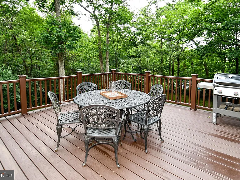 12134 Holly Knoll Cir — Photo 11