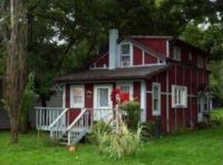 39178 N Shore Ave, Antioch, IL 60002