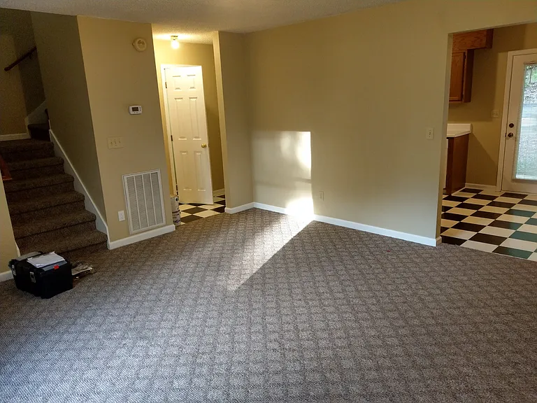 262 Grinstead Hl #4 — Photo 6