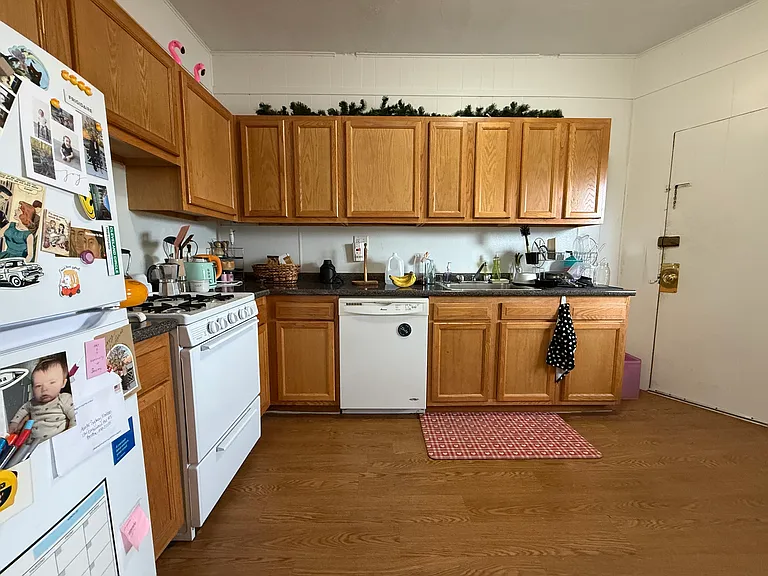 134 Englewood Ave #16 — Photo 7