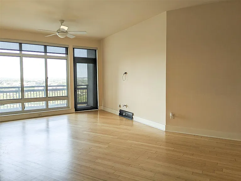 603 Davis St #1409 — Photo 10