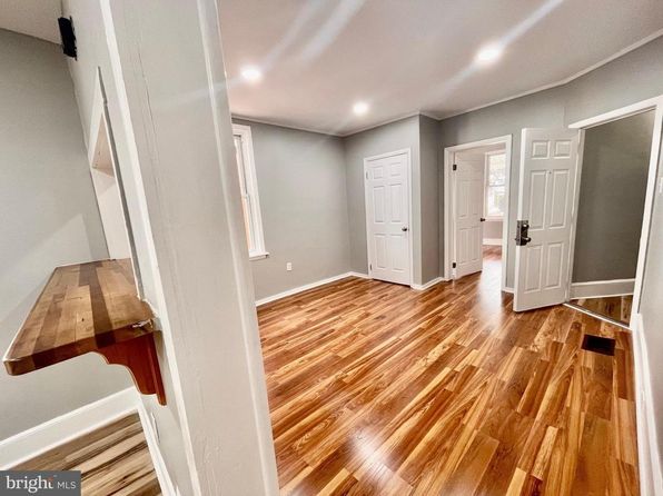 809 Mount Laurel Ave #1