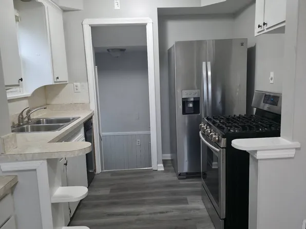 5815 Snow Rd #1, Cleveland, OH 44129