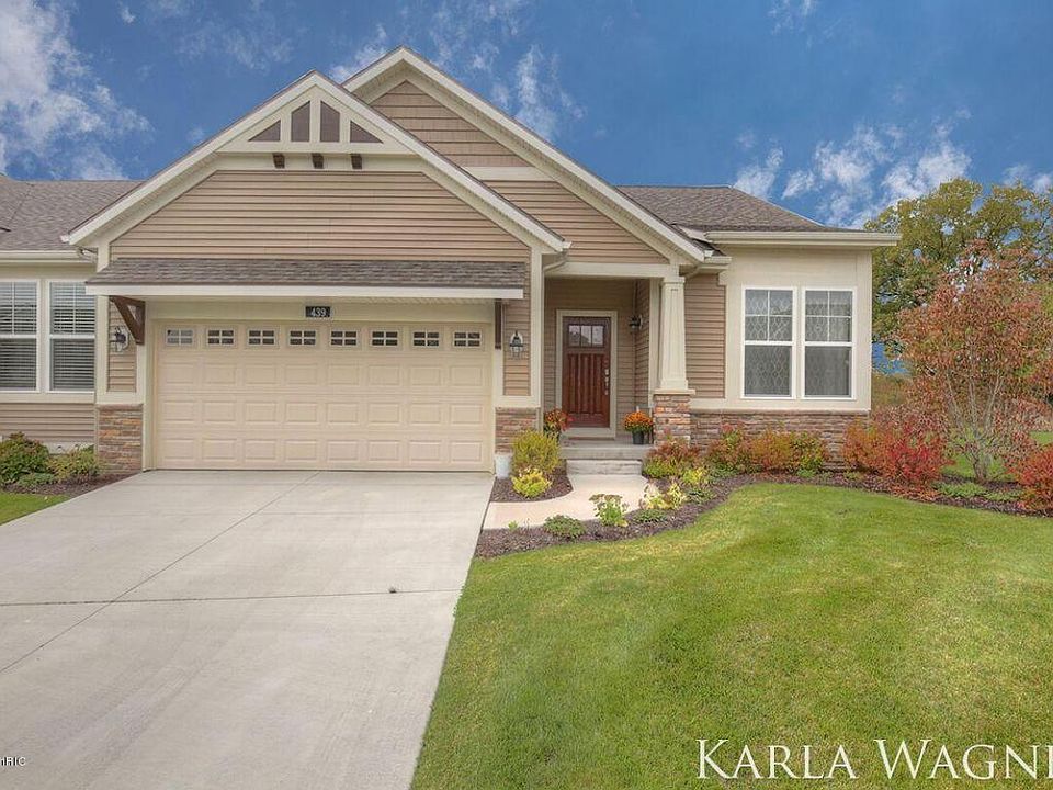 1st image of 439 W Abbey Mill Dr SE #15
