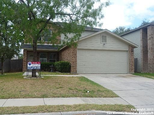 2nd image of 14830 Academy Oak