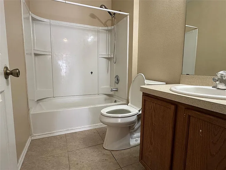 13807 Fareham Rd — Photo 22